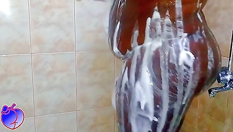 My friend's step mom, i fucked and shiny