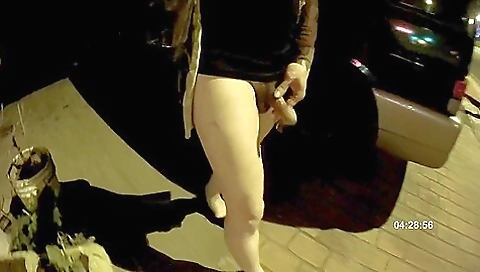 Mature woman has a hot creampie